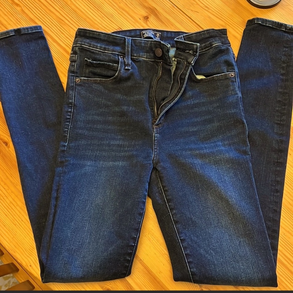 Abercrombie jeans